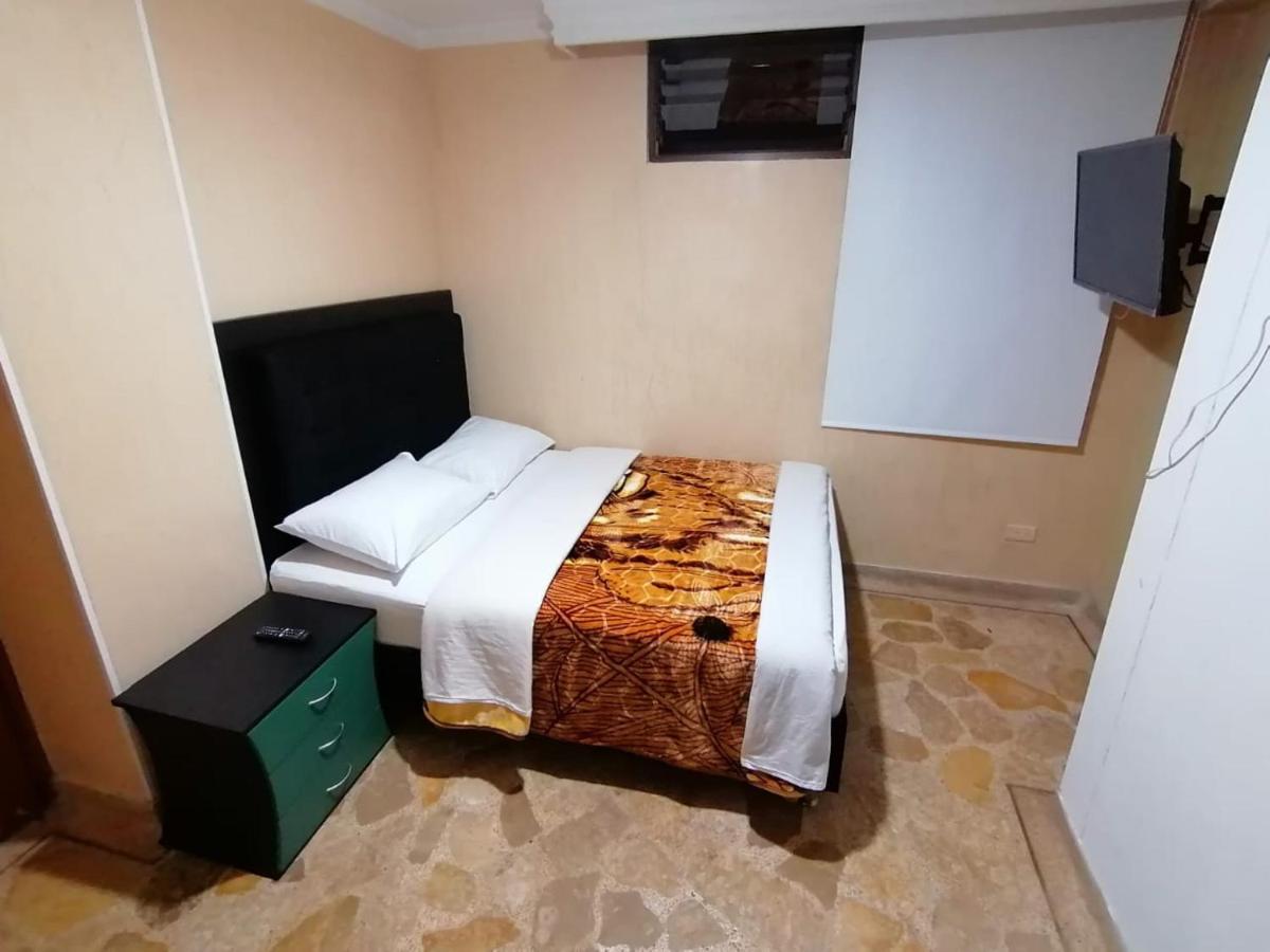 Hotel Golden Suite Pereira Ngoại thất bức ảnh