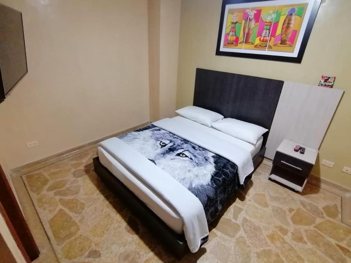 Hotel Golden Suite Pereira Ngoại thất bức ảnh