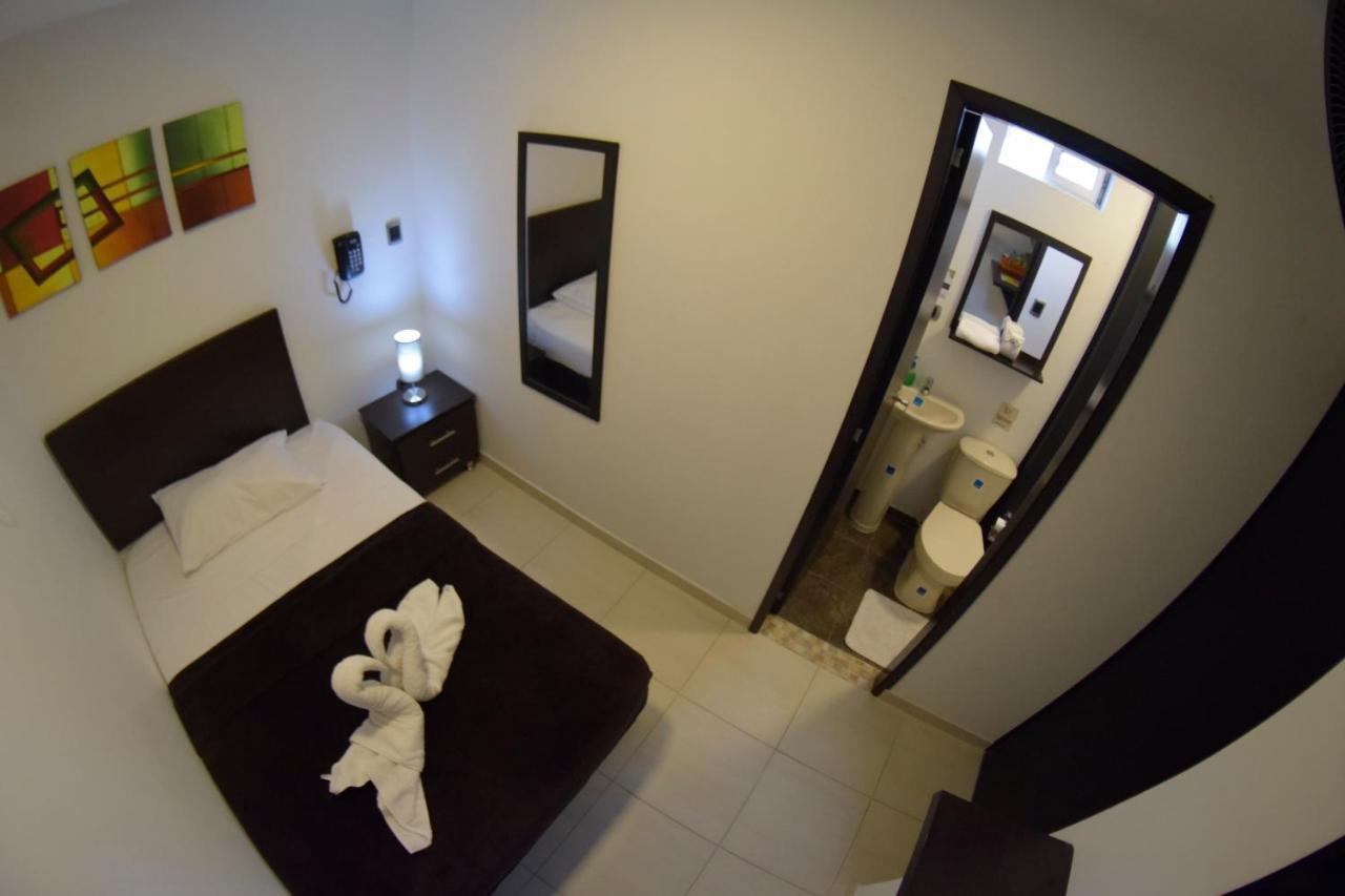 Hotel Golden Suite Pereira Ngoại thất bức ảnh